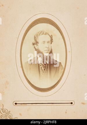 Mann mit Bart. Aus dem Album: Oliver Family Album, 1883-1885, Wellington, von Cazneau und Connolly. Stockfoto