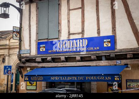 Bild eines Schildes mit dem Logo von Godard auf einer Boutique im Stadtzentrum von Bergerac, Perigord, Dordogne, Frankreich. Foie Gras ist ein Spezialitätennahrungsmittel Stockfoto