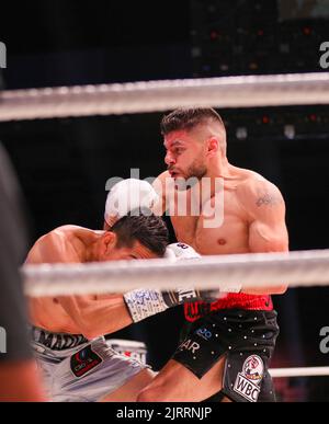 Florian Marku beim Boxkampf zwischen Florian Marku und Miguel parra um