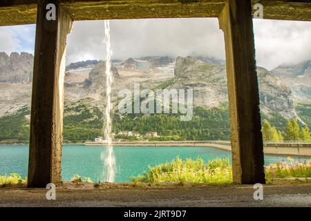 Fedaia Lake Lago di Fedaia , Italienische Alpen, Dolomiten Dolomiti Stockfoto