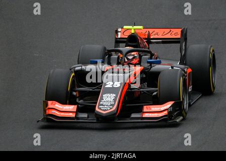 Stavelot, Belgien. 26. August 2022. Der Belgier Amaury Cordeel, aufgenommen während eines Trainings beim Grand Prix F2 von Belgien, in Spa-Francorchamps, Freitag, 26. August 2022. BELGA FOTO DIRK WAEM Quelle: Belga Nachrichtenagentur/Alamy Live News Stockfoto