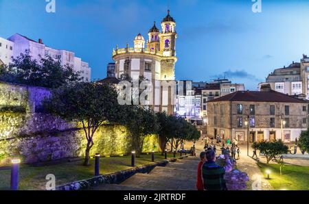 Kirche von La Peregrina in der Nacht Pontevedra Galicia Spanien Stockfoto