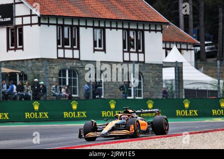 Spa Francorchamps, Belgien. 26. August 2022. Daniel Ricciardo (AUS) McLaren MCL36. Großer Preis von Belgien, Freitag, 26.. August 2022. Spa-Francorchamps, Belgien. Quelle: James Moy/Alamy Live News Stockfoto