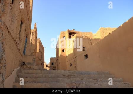 Schlammhäuser im alten Dorf Al Hamra im Oman Stockfoto