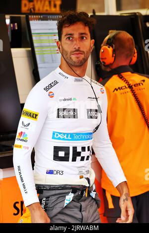 Spa, Belgien. 26. August 2022. Spa Francorchamps, Belgien. 26. August 2022. Daniel Ricciardo (AUS) McLaren. 26.08.2022. Formel 1 Weltmeisterschaft, Rd 14, Großer Preis Von Belgien, Spa Francorchamps, Belgien, Übungstag. Bildnachweis sollte lauten: XPB/Press Association Images. Kredit: XPB Images Ltd/Alamy Live News Kredit: XPB Images Ltd/Alamy Live News Stockfoto