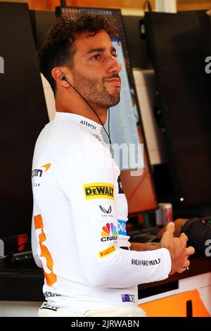 Spa, Belgien. 26. August 2022. Spa Francorchamps, Belgien. 26. August 2022. Daniel Ricciardo (AUS) McLaren. 26.08.2022. Formel 1 Weltmeisterschaft, Rd 14, Großer Preis Von Belgien, Spa Francorchamps, Belgien, Übungstag. Bildnachweis sollte lauten: XPB/Press Association Images. Kredit: XPB Images Ltd/Alamy Live News Kredit: XPB Images Ltd/Alamy Live News Stockfoto