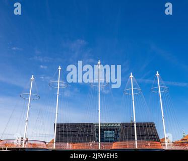 Moderne Erweiterung der Königlichen Dänischen Bibliothek, liebevoll bekannt als Den Sorte Diamant der Schwarze Diamant am Ufer in Kopenhagen Dänemark Stockfoto