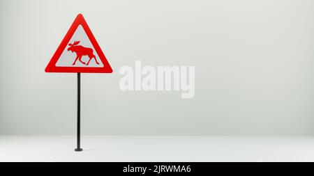 Straßenschild vorsichtig Elch, 3D Zeichen isoliert auf weißem Hintergrund, kopieren Raum. 3D Arbeit und 3D Illustration Stockfoto