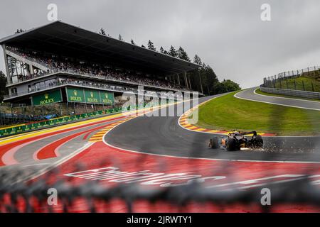 Spa, Belgien. 26. August 2022. 2022-08-26 14:52:27 SPA - Daniel Ricciardo (3) mit dem McLaren MCL36 während der Trainingseinheit 1. vor dem Grand Prix von Belgien F1 auf dem Circuit de Spa-Francorchamps am 26. August 2022 in SPA, Belgien. ANP SEM VAN DER WAL netherlands Out - belgium Out Credit: ANP/Alamy Live News Stockfoto