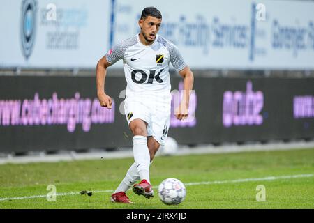 Kerkrade, Niederlande. 26. August 2022. KERKRADE, NIEDERLANDE - 26. AUGUST: SabIR Agougil während des niederländischen Keukenkampioendivisie-Spiels zwischen Roda JC und NAC Breda im Parkstad Limburg Stadion am 26. August 2022 in Kerkrade, Niederlande (Foto: Geert van Erven/Orange Picics) Credit: Orange Pics BV/Alamy Live News Stockfoto