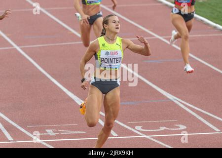 Lausanne, Schweiz. 08.. Juni 2022. Leonie Pointet (SUI) gewinnt 200m Frauen beim Grand-Prix Athletissima Wanda Diamond League in Lausanne 2022. Der Grand-Prix Athletissima Wanda Diamond League in Lausanne 2022 fand in Lausanne, der olympischen Hauptstadt, statt. (Foto: Eric Dubost/Sipa USA) Quelle: SIPA USA/Alamy Live News Stockfoto