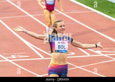 Lausanne, Schweiz. 08.. Juni 2022. Femke Bol, 400m Hürden (NED) gewinnt während des Grand-Prix Athletissima Wanda Diamond League in Lausanne 2022. Der Grand-Prix Athletissima Wanda Diamond League in Lausanne 2022 fand in Lausanne, der olympischen Hauptstadt, statt. (Foto: Eric Dubost/Sipa USA) Quelle: SIPA USA/Alamy Live News Stockfoto