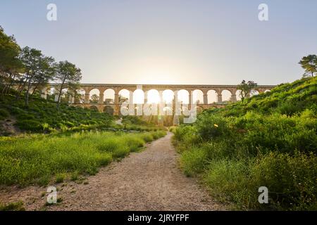 Altes römisches Aquädukt, Aquädukte de les Ferreres, Teufelsbrücke ...