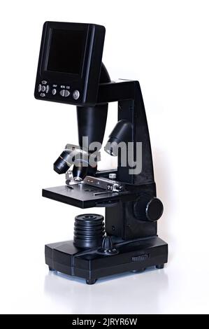 Elektronenmikroskop mit Display isoliert auf weißem Hintergrund Stockfoto