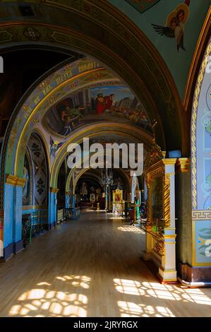 Unterirdischer Tempel zu Ehren Hiobs Potschajiws, der Heiligen Dormition Potschajiws Lawra, Ukraine Stockfoto