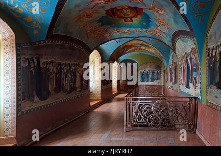 Unterirdischer Tempel zu Ehren Hiobs Potschajiws, der Heiligen Dormition Potschajiws Lawra, Ukraine Stockfoto