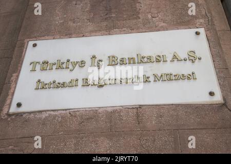 ANKARA, TURKIYE - 04. JUNI 2022: Turkiye ist das Bandasi Economic Independence Museum, das 1929 als Sitz von Turkiye in Bandasi con erbaut wurde Stockfoto