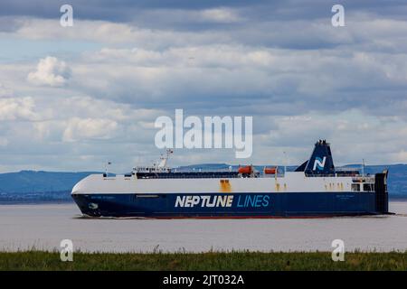 RoRo Neptune Dynamos auf dem Weg ins Meer Stockfoto