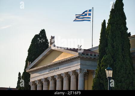 Detail der Kolonnade des Zappeion-Gebäudes in Athen Stockfoto