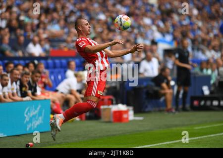 GELSENKIRCHEN, DEUTSCHLAND - 27. AUGUST 2022: Julian Ryerson. Das Fußballspiel der Bundesliga FC Schalke 04 gegen Union Berlin Stockfoto