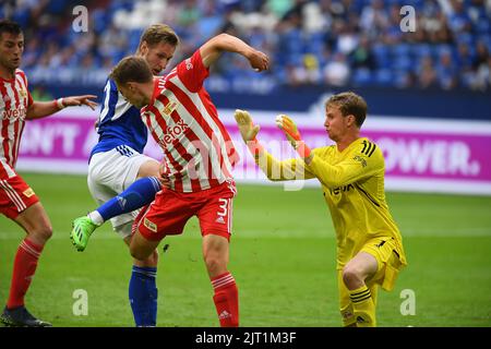 GELSENKIRCHEN, DEUTSCHLAND - 27. AUGUST 2022: Das Fußballspiel der Bundesliga FC Schalke 04 gegen Union Berlin Stockfoto