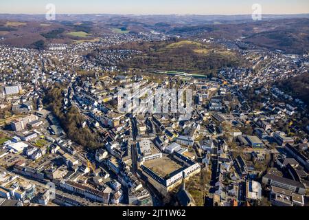 Luftaufnahme, Innenstadtansicht mit Campus der Universität Siegen - Unteres Schloss, Kaufhaus Galerie, Lutherische Nikolaikirche und Siegen-Stadt Stockfoto