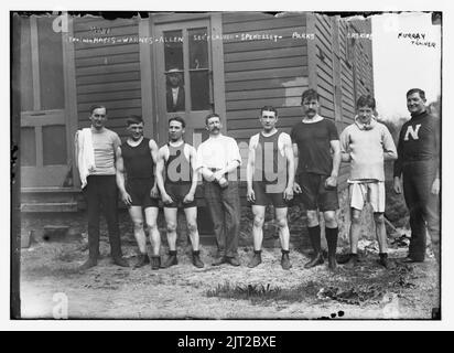 Trainer Hayes; Warnes; Allen; Sec'y Calver; Spenceley; Parks; Erskine; Murray-Trainer Stockfoto