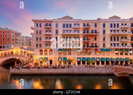 Qanat Quartier ist ein kleines Venedig in Pearl Qatar Stockfoto