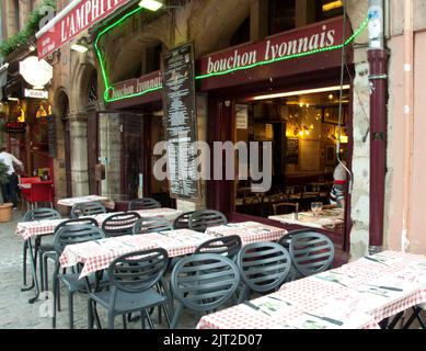 Bouchon Lyonnais, Restaurant, Lyon, Rhone, Rhone-Alpes, Frankreich. Lyon gilt als die gastronomische Hauptstadt Frankreichs. Stockfoto