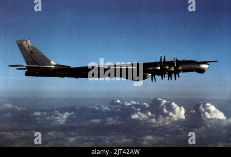 Tupolev TU-95 Bear Seitenansicht 1984. Stockfoto