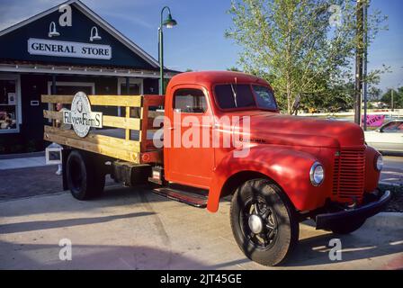 Der International Harvester Stake Bed Truck wurde in den 1940er Jahren in den USA gebaut und eingesetzt. Stockfoto