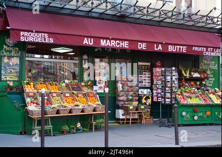 Frankreich. Paris (75) 18. Arrondissement. Montmartre. Das Lebensmittelgeschäft Au marche de la Butte (Maison Collignon) diente als Kulisse für die berühmten Stockfoto