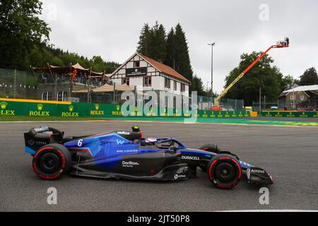 Spa Francorchamps, Vallonia, Belgien. 27. August 2022. Nichola Latifi (CAN) Williams FW44 während der Qualifysitzung des Grand Prix von Belgien F1 2022 (Bildnachweis: © Alessio De Marco/ZUMA Press Wire) Stockfoto