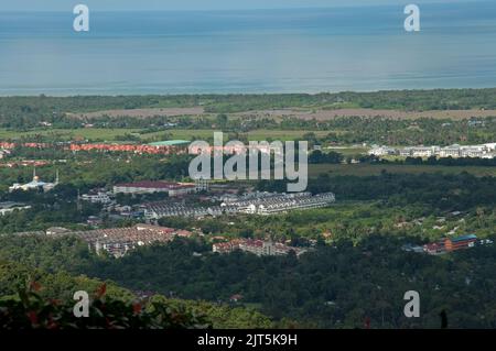 Blick auf die Westküste von Penang vom zentralen Hochland, Penang, Malaysia, Asien. Straße von Malacca Stockfoto