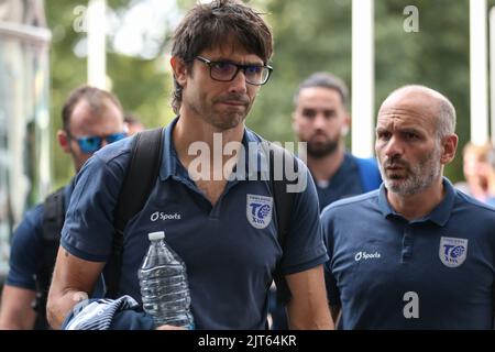 Sylvain Houles Cheftrainer von Toulouse Olympique kommt im MKM-Stadion an Stockfoto