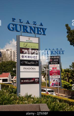 Einkaufszentrum, Gurney Plaza, Georgetown, Penang, Malaysia, Asien. Gegenüber der berühmten Promenade am Gurney Drive ist dieses Einkaufszentrum ein Einkaufsbummel Stockfoto