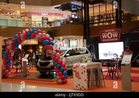 Einkaufszentrum, Gurney Plaza, Georgetown, Penang, Malaysia, Asien. Gegenüber der berühmten Promenade am Gurney Drive ist dieses Einkaufszentrum ein Einkaufsbummel Stockfoto