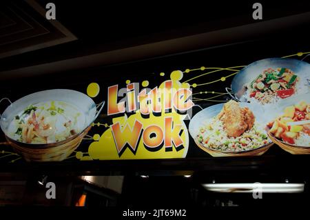Little Wok, Food Stall, Einkaufszentrum, Gurney Plaza, Georgetown, Penang, Malaysia, Asien. Malaysia ist ein Einkaufsparadies, aber auch ein Lebensmittelparadies. Stockfoto