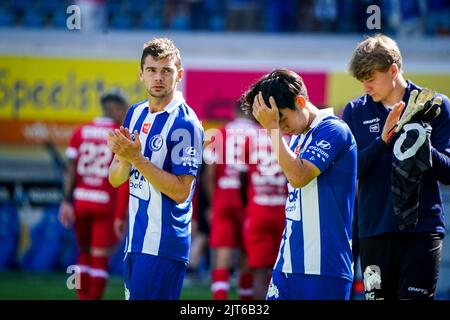 GENT, BELGIEN - 28. AUGUST: Hugo Cuypers von KAA Gent applaudiert während des Jupiler Pro League-Spiels zwischen KAA Gent und dem Royal Antwerp FC in der Ghelamco Arena am 28. August 2022 in Gent, Belgien (Foto: Joris Verwijst/Orange Picches) Stockfoto