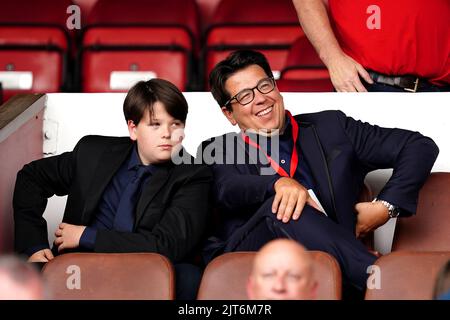 Komiker Michael McIntyre während des Spiels in der Premier League auf dem City Ground, Nottingham. Bilddatum: Sonntag, 28. August 2022. Stockfoto