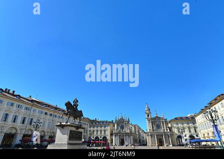 Ein Panoramablick auf die piazza San Carlo in Turin, Italien Stockfoto