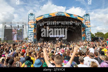 Portsmouth, Großbritannien. 28. August 2022. Beispiel beim Victorious Festival 2022. Southsea Common. 28. August 2022. Kredit: Alamy Live Nachrichten/Charlie Raven Gutschrift: Charlie Raven/Alamy Live Nachrichten Stockfoto