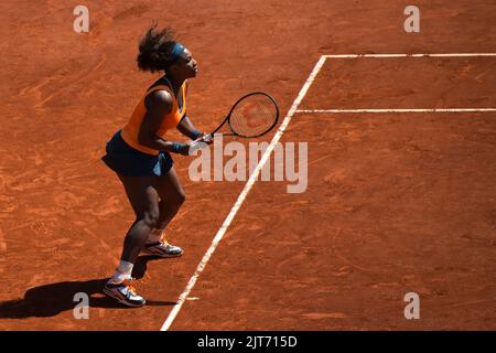 Serena Williams spielt Tennis bei den Mutua Madrid Open Stockfoto