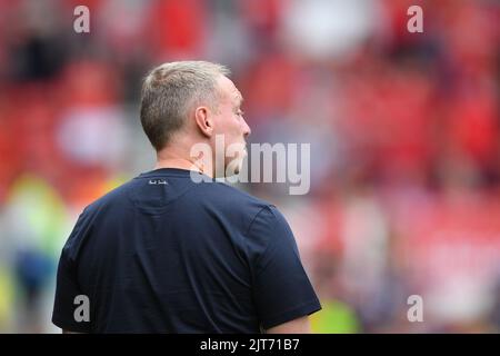 Steve Cooper, Cheftrainer von Nottingham Forest während des Premier League-Spiels zwischen Nottingham Forest und Tottenham Hotspur am City Ground, Nottingham, am Sonntag, 28.. August 2022. (Kredit: Jon Hobley | MI News) Stockfoto