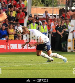 Nottingham, Großbritannien. 28. August 2022. 28.. August 2022; The City Ground, Nottingham, Nottinghamshire, England; Premier League Fußball, Nottingham Forest gegen Tottenham : Harry Kane von Tottenham Hotspur punktet mit einem Kopfball in der 81.-minütigen, um den Score von 0-2 aus einem Kreuz von Richarlison Credit: Action Plus Sports Images/Alamy Live News Stockfoto