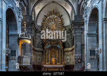 Altar der Kirche Saint-Maurice in Besancon, Bourgogne-Franche-Comté, Frankreich, Europa | Kirche Saint-Maurice Altar, Besancon, Bourgogne-Franche-C. Stockfoto