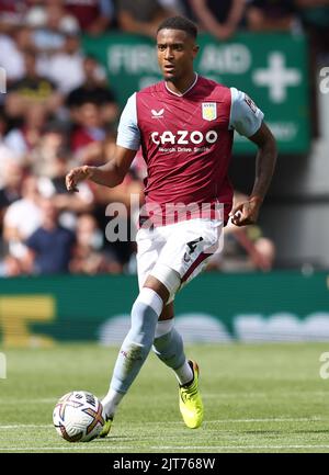 Birmingham, Großbritannien. 28.. August 2022. Ezri Konsa von Aston Villa während des Premier League-Spiels in Villa Park, Birmingham. Bildnachweis sollte lauten: Andrew Yates / Sportimage Kredit: Sportimage/Alamy Live News Stockfoto