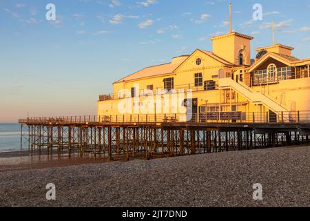 England, West Sussex, Bognor Regis, Bognor Regis Pier und Strand Stockfoto