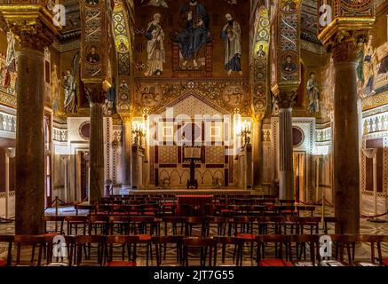 Palermo, Sizilien - 6. Juli 2020: Innenraum der Palatin-Kapelle von Palermo in Sizilien, Italien Stockfoto