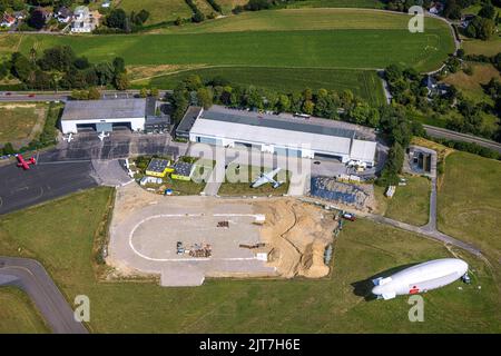 Luftaufnahme, Flughafen Essen / Mülheim, Sparkasse Zeppelin, Abriss Luftschiffhangar, Haarzopf, Essen, Ruhrgebiet, Nordrhein-Westfalen, Deutschland, Stockfoto